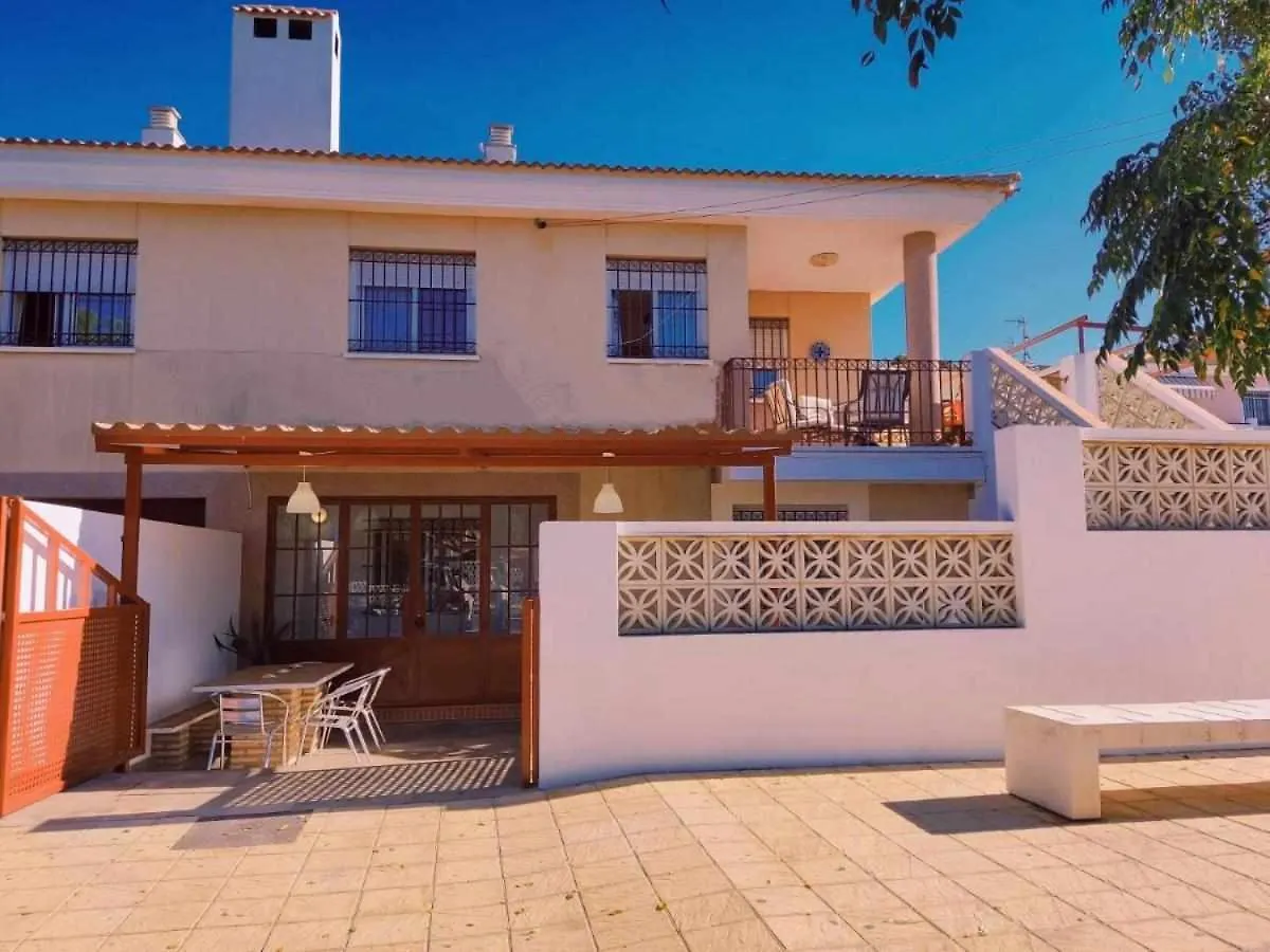 Dos Casas Juntas Y Patio Comun A 25 Metros De La Playa Villa Mazagon