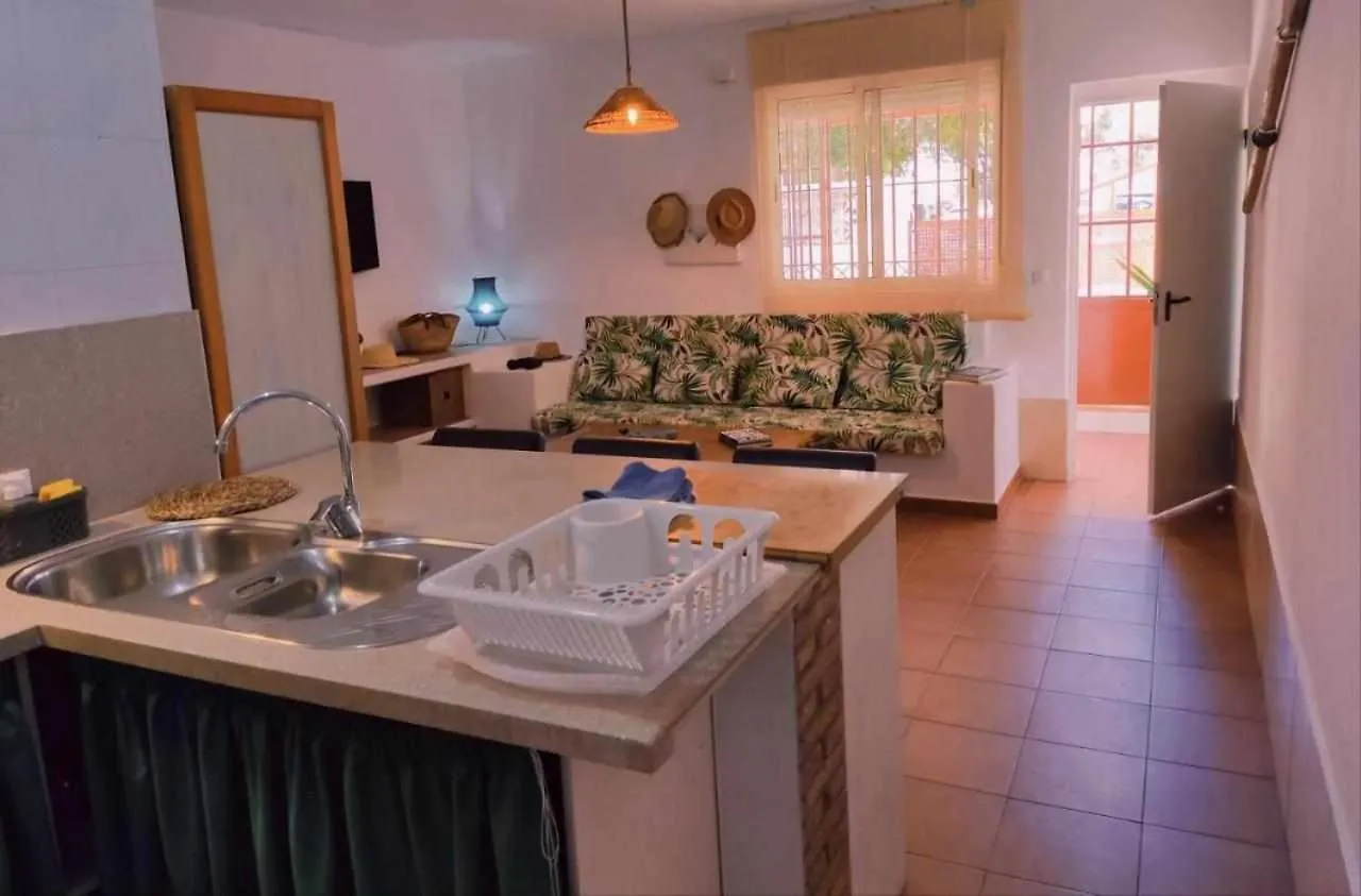 Dos Casas Juntas Y Patio Comun A 25 Metros De La Playa Villa Mazagon
